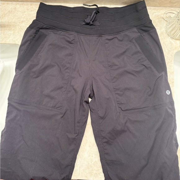 Lululemon Dance Studio Mid-Rise LINED Pant Womens 6 Regular 32 Inseam Black - Picture 3 of 4